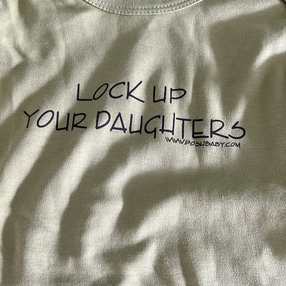 Posh baby lock up your daughter long sleeve body suit - Picture 2 of 7